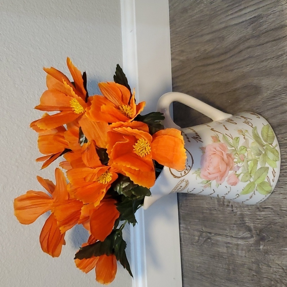 ⚜️ LOVED TELEFLORA VASE
